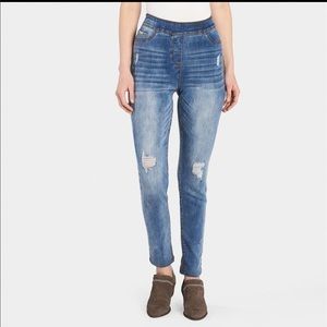 Coco + Carmen OMG High Rise Distressed Jeans